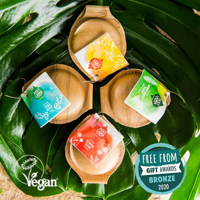 A Thoughtful Christmas Gift Guide for Wellness Lovers: The Power of Ayurvedic Pampering