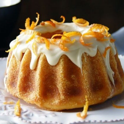 Christmas bundt cakes made with Orange, Nutmeg and Cinnamon Spice Drops